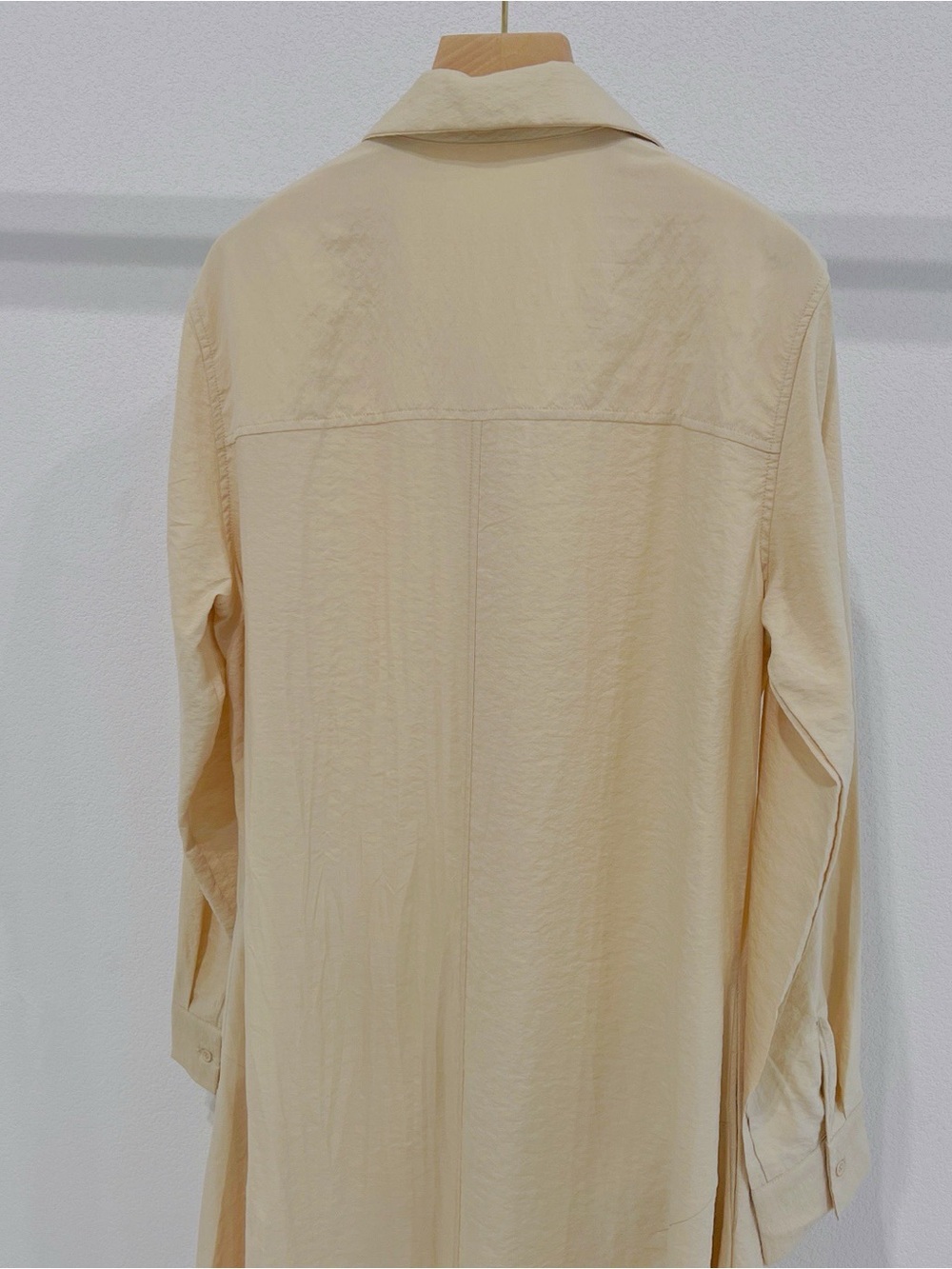 NWOT Toteme Beige Long Shirt Dress with Collar, Size 38 = M - Picture 4 of 10